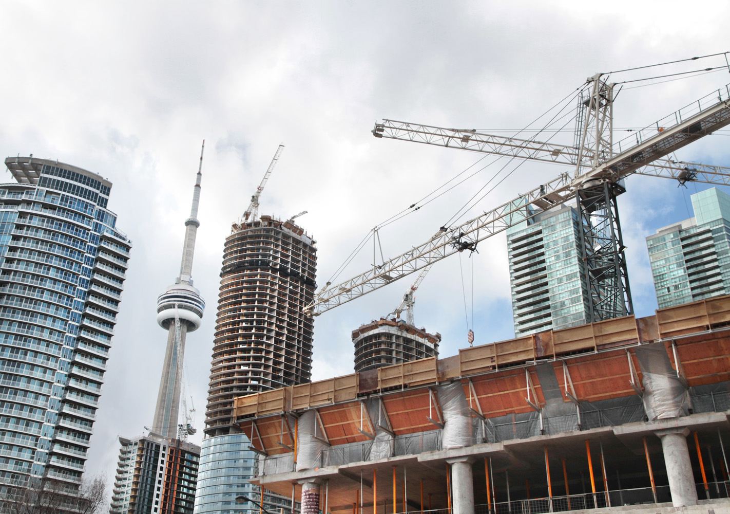 Building cranes dot the Toronto landscape.